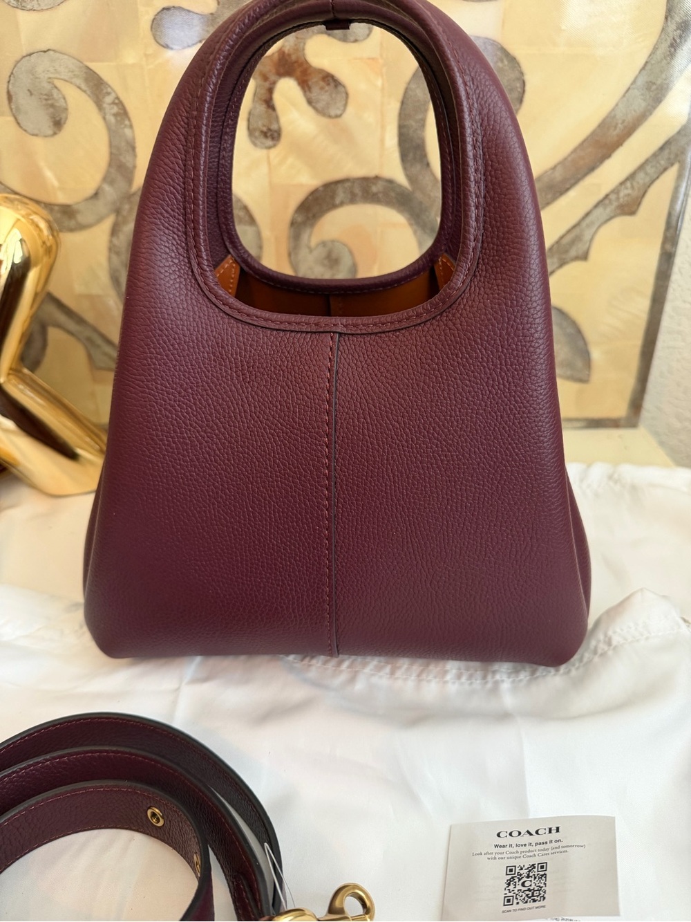 COACH Merlot Lana 23  Handbag EUC HTF - Picture 7 of 10